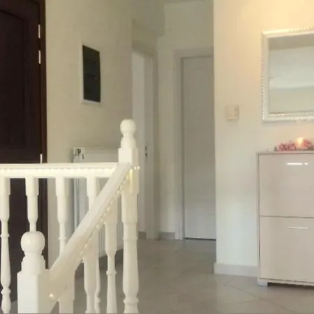 Central, Fully Equipped, 2 Bedrooms, Great View, Wifi Σπίτι διακοπών Φιλώτι